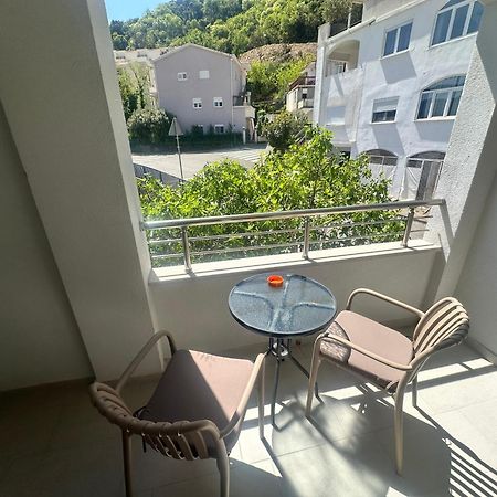 Apartments Manojlovic Budva Exteriör bild