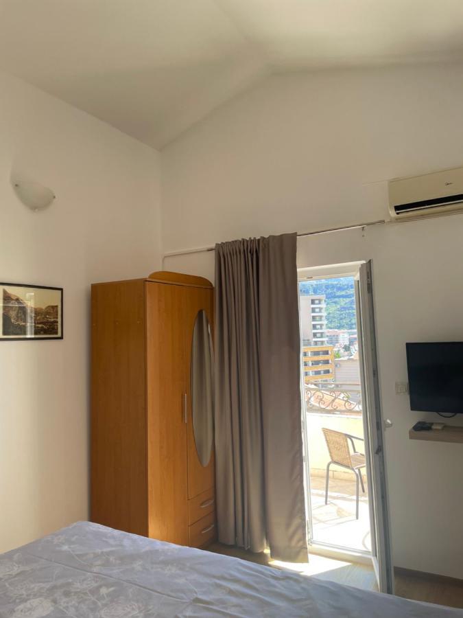 Apartments Manojlovic Budva Exteriör bild