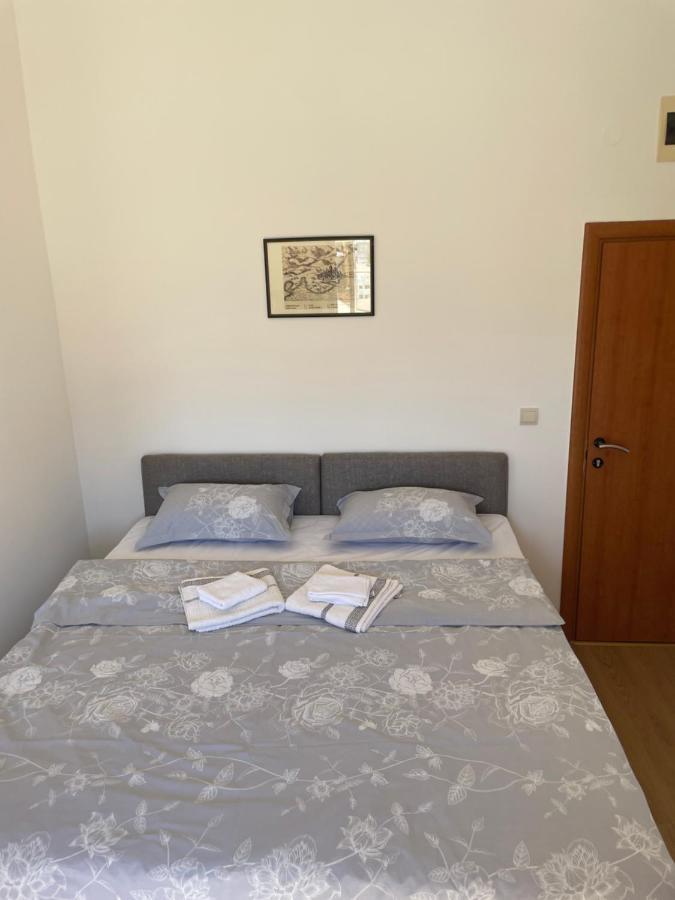 Apartments Manojlovic Budva Exteriör bild