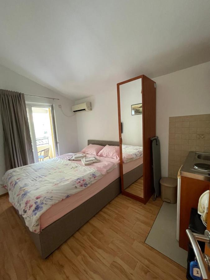 Apartments Manojlovic Budva Exteriör bild