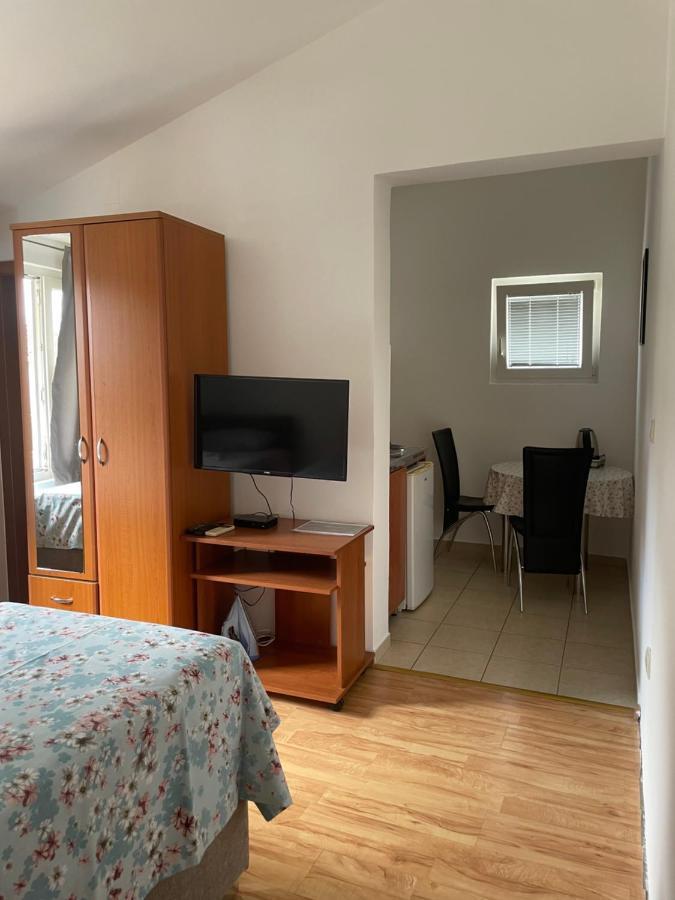 Apartments Manojlovic Budva Exteriör bild