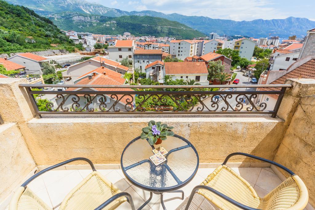 Apartments Manojlovic Budva Exteriör bild