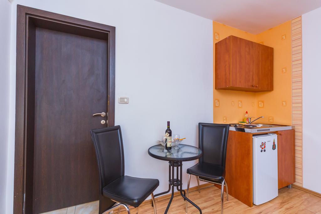 Apartments Manojlovic Budva Exteriör bild